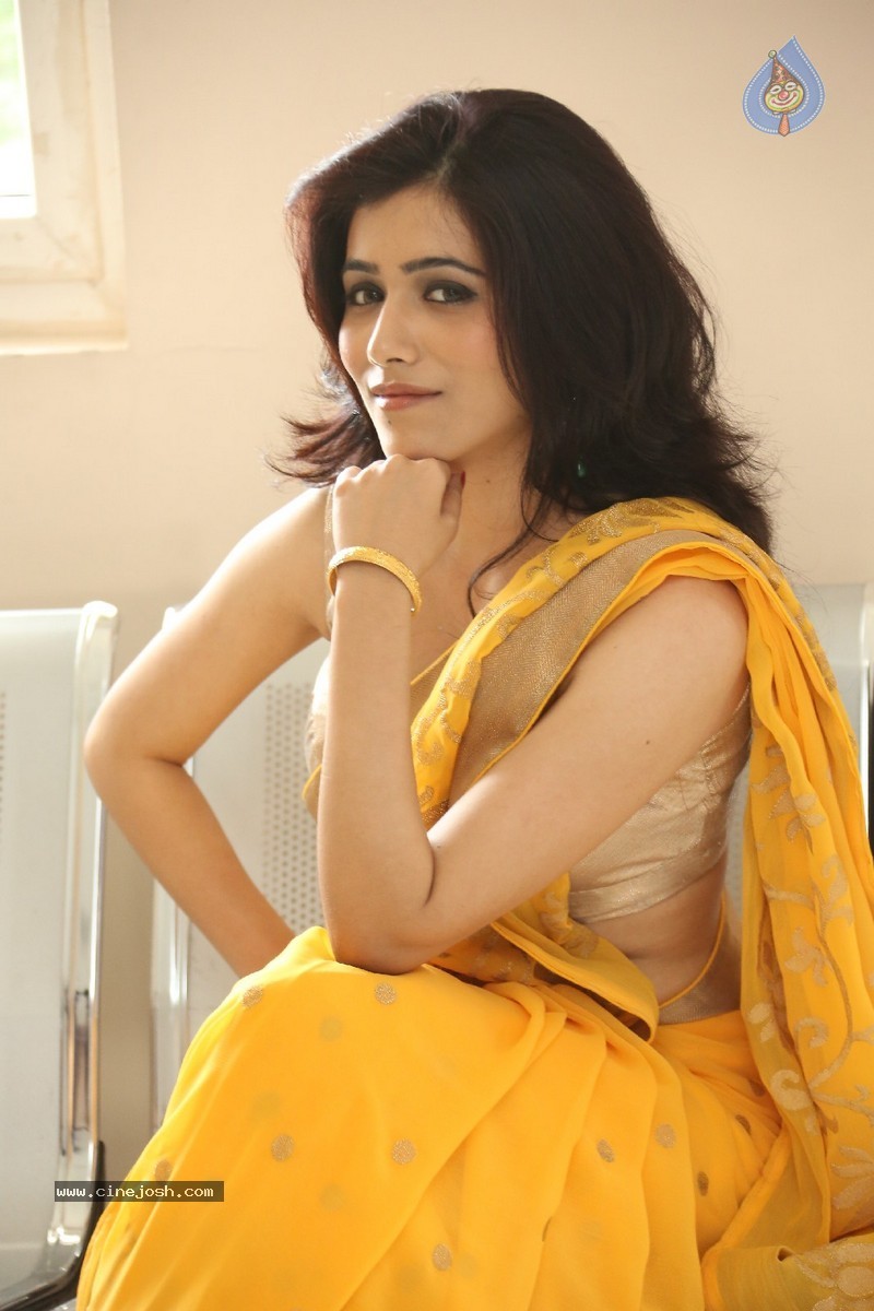 Gazal Somaiah Stills - 114 / 126 photos