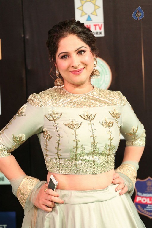 Gowri Munjal New Photos - 49 / 54 photos