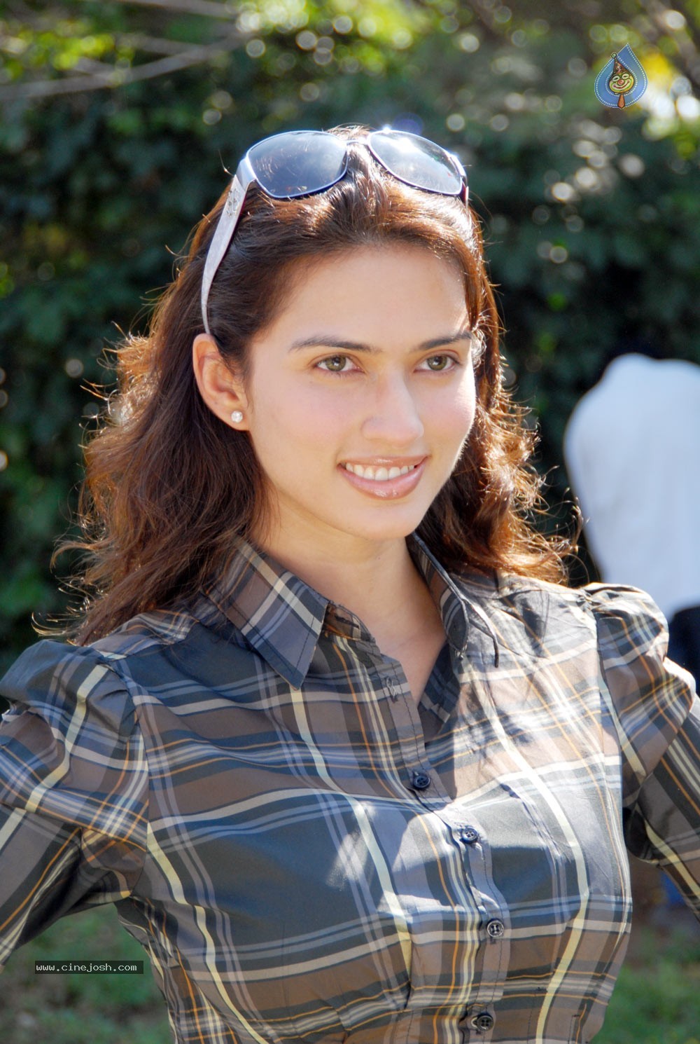 Gowri Pandit Gallery - 14 / 36 photos