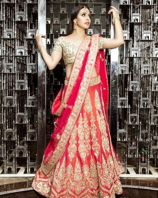 Grahanam Heroine Nandini Latest Stills - 5 / 14 photos