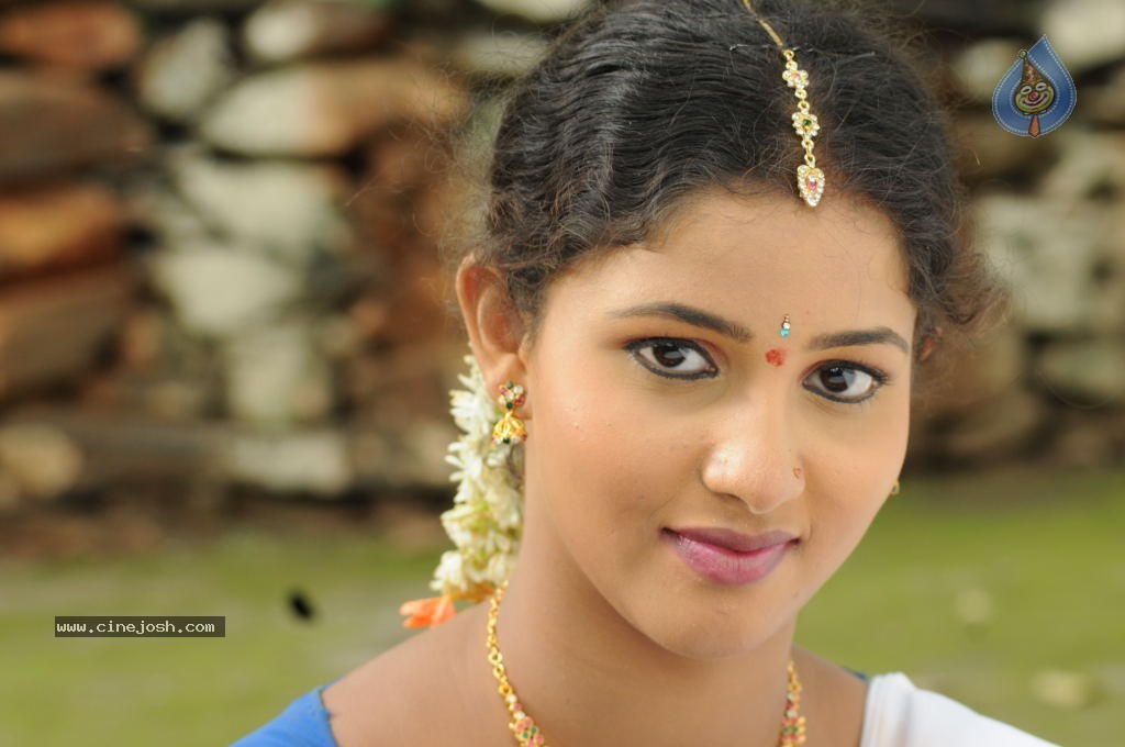 Greeshma Stills - 10 / 10 photos