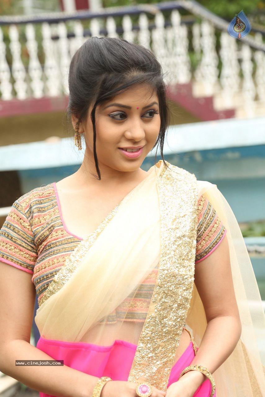 Hamida Photos - 26 / 58 photos