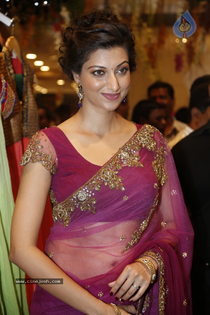 Hamsa Nandini Hot Stills - 40 / 152 photos