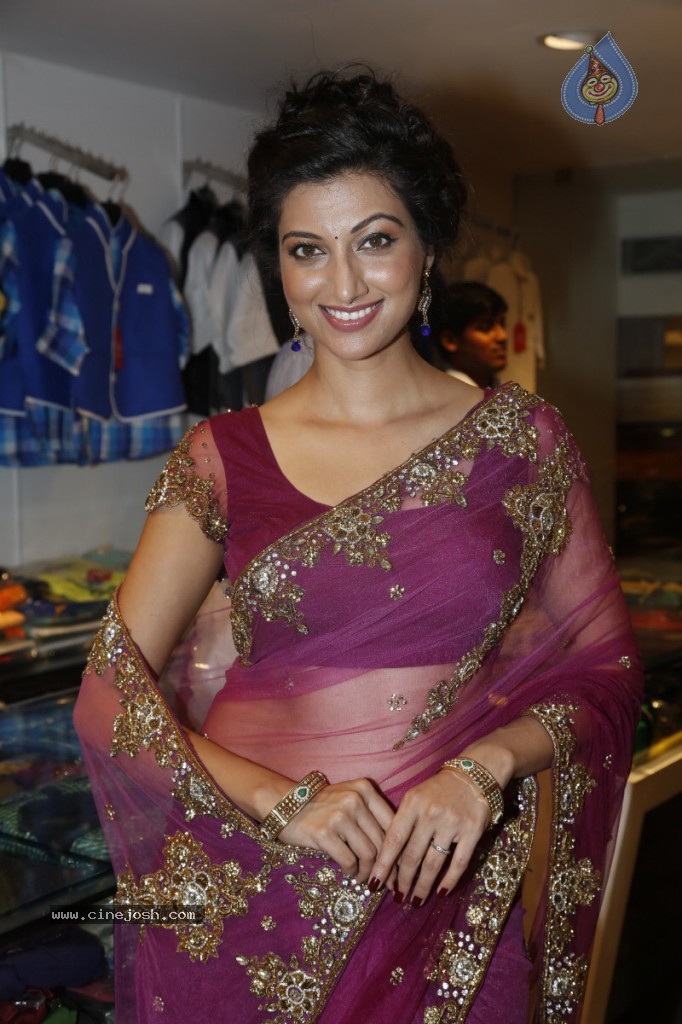 Hamsa Nandini Hot Stills - 118 / 152 photos