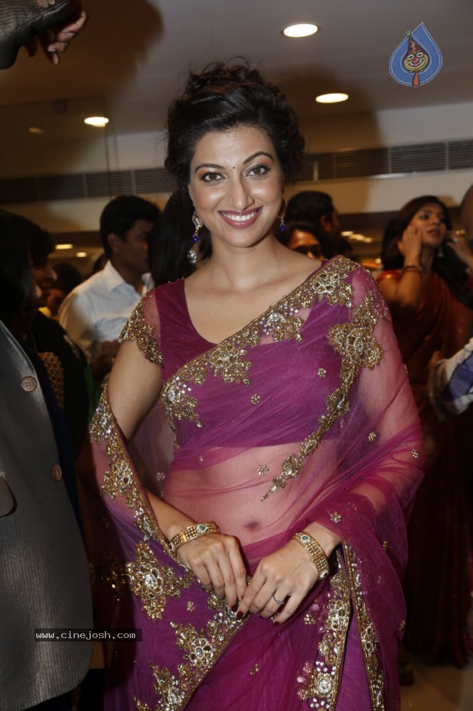 Hamsa Nandini Hot Stills - 142 / 152 photos