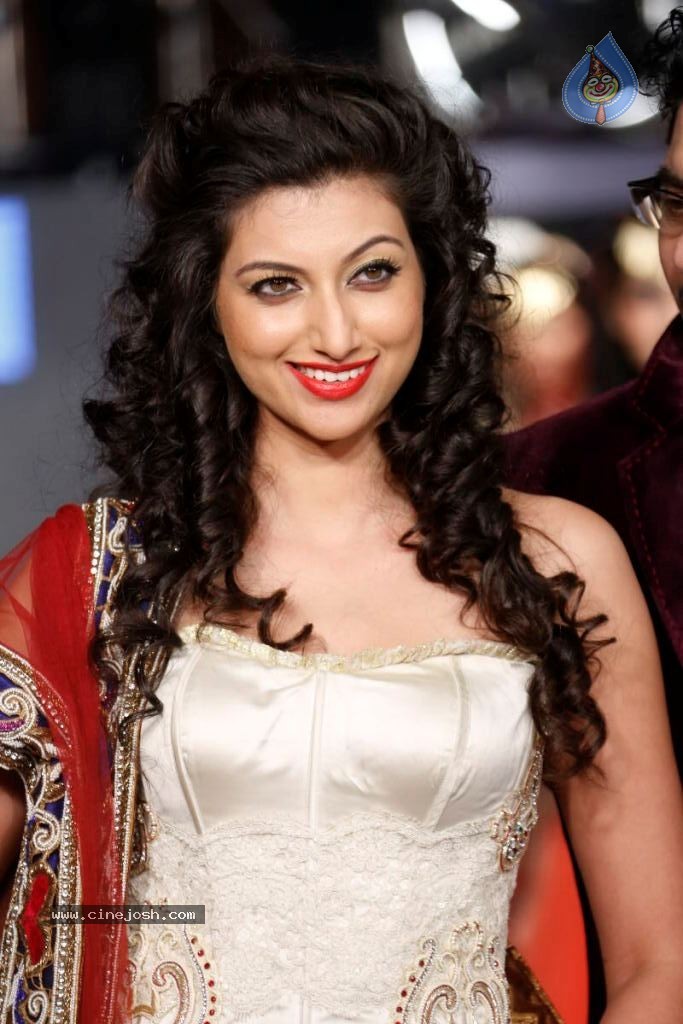 Hamsa Nandini Stills - 27 / 45 photos