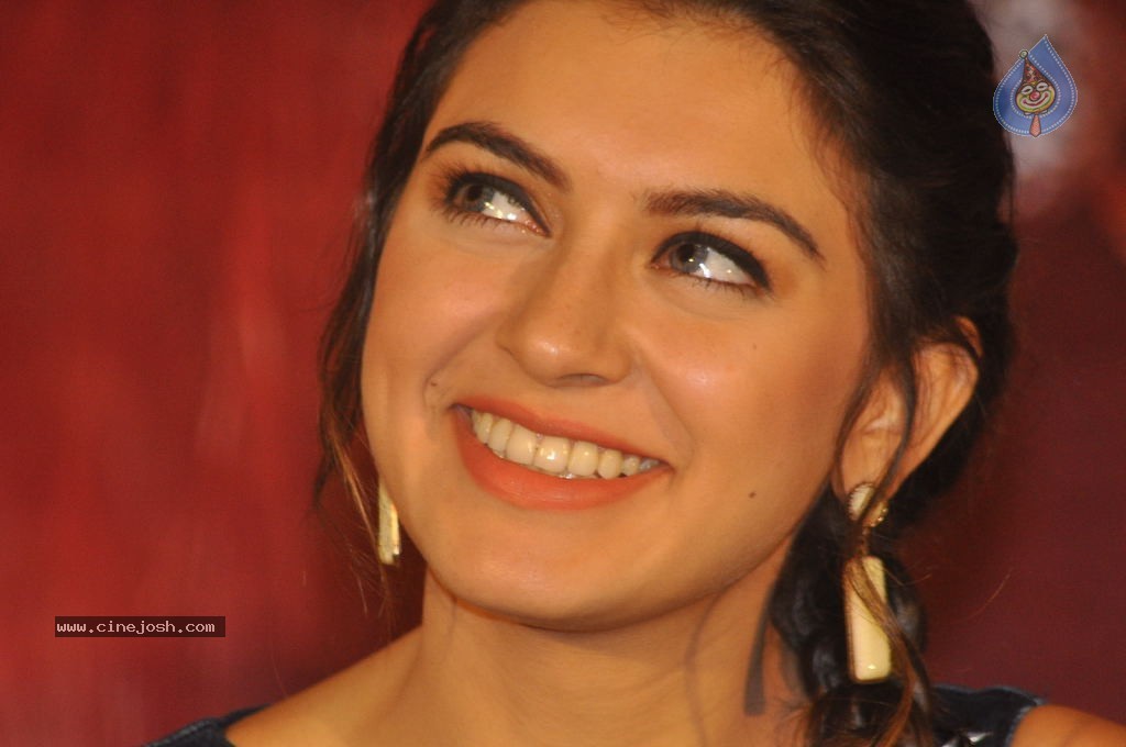 Hansika Hot Stills - 8 / 106 photos