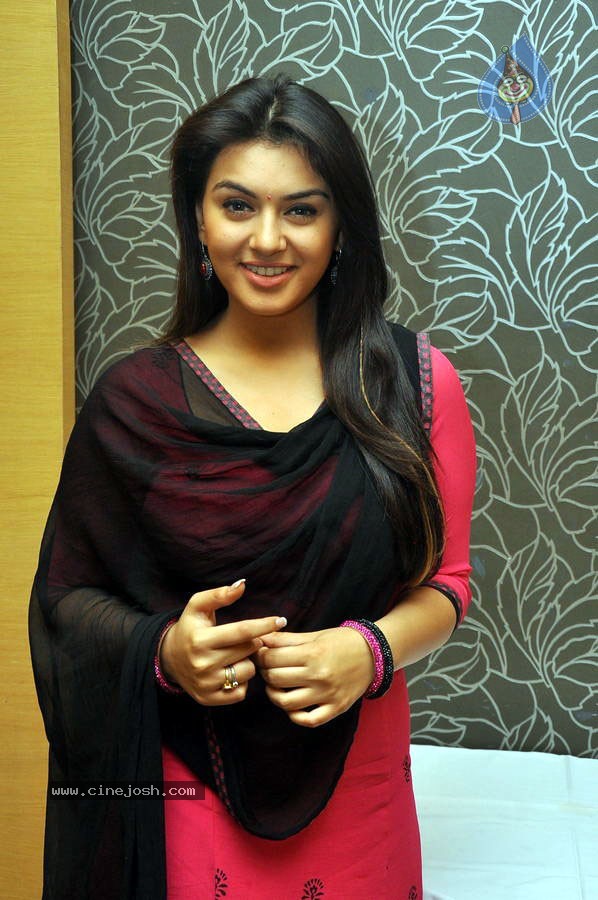 Hansika Photo Gallery - 9 / 55 photos