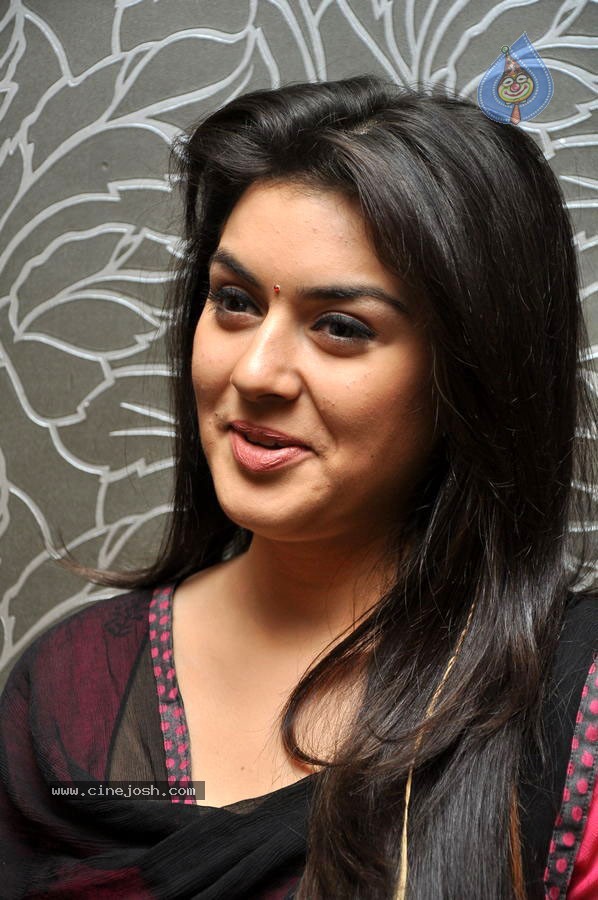 Hansika Photo Gallery - 25 / 55 photos