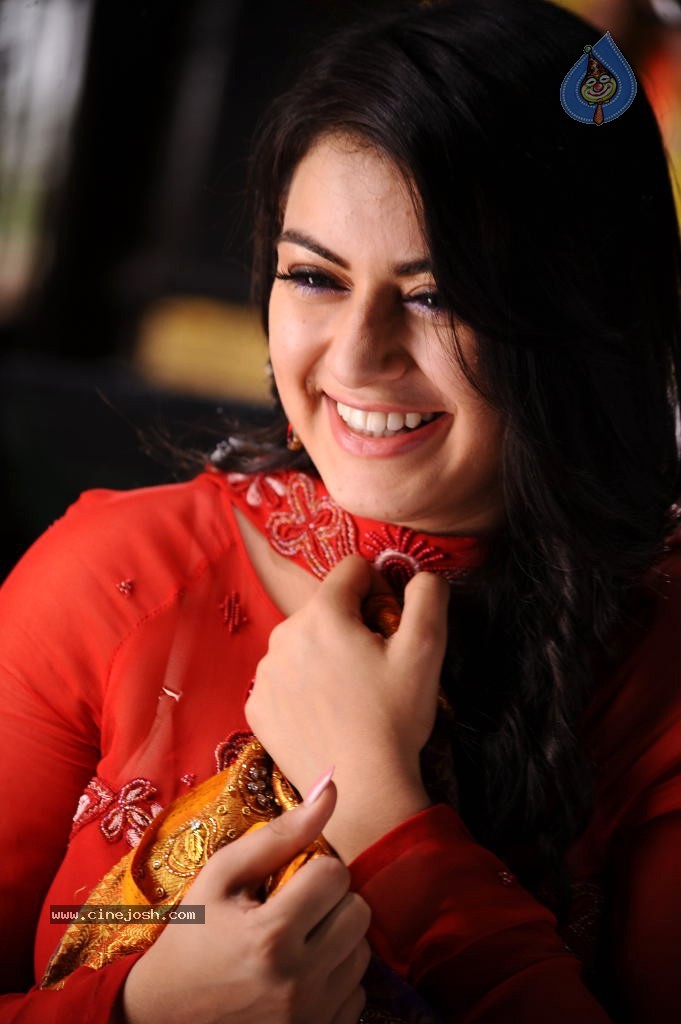 Hansika Photos - 18 / 49 photos