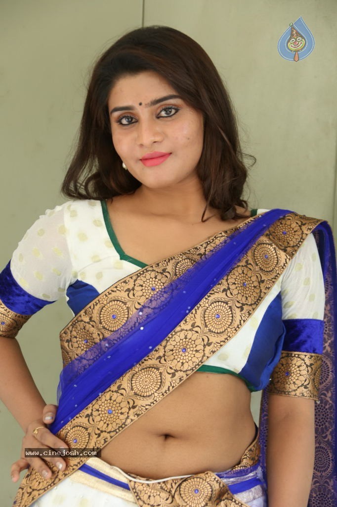 Harini Spicy Stills - 78 / 110 photos