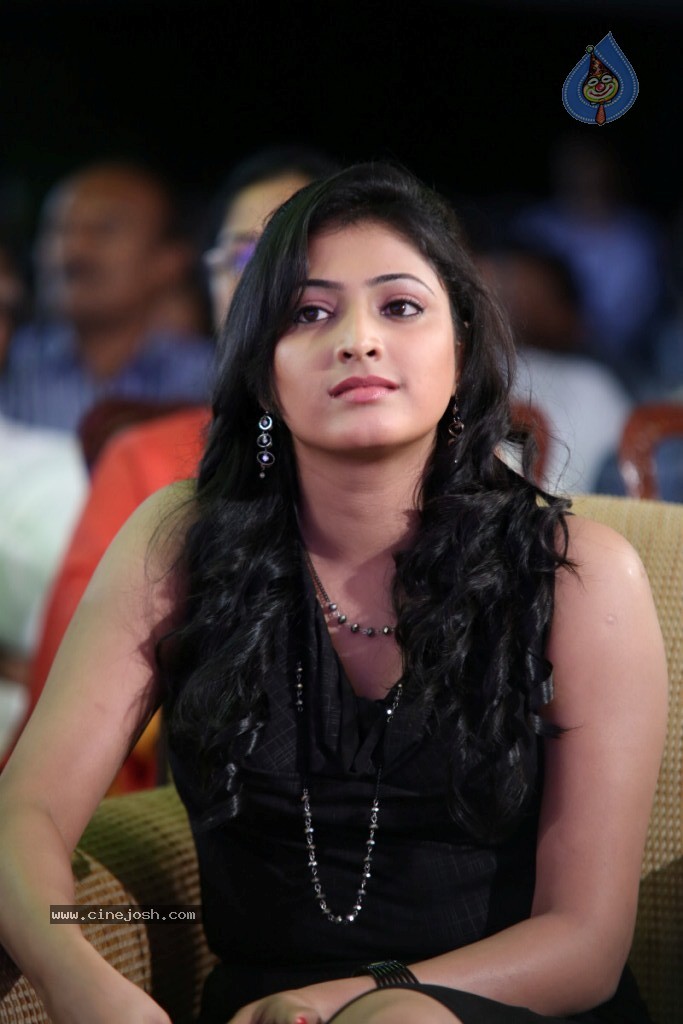 Haripriya Gallery - 37 / 40 photos