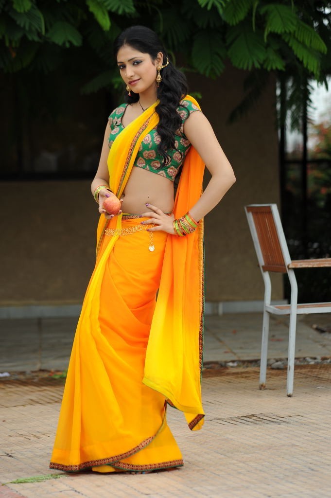 Haripriya Hot Images  - 24 / 50 photos
