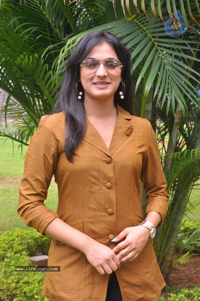 Haripriya Latest Stills - 2 / 104 photos