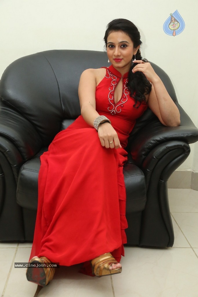 Harshika Photos - 4 / 60 photos