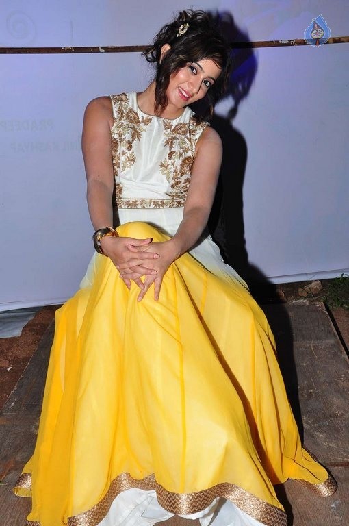 Harshika Poonacha Photos - 22 / 48 photos