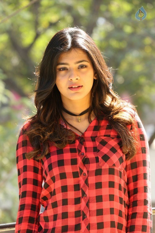 Hebah Patel Latest Photos - 37 / 42 photos