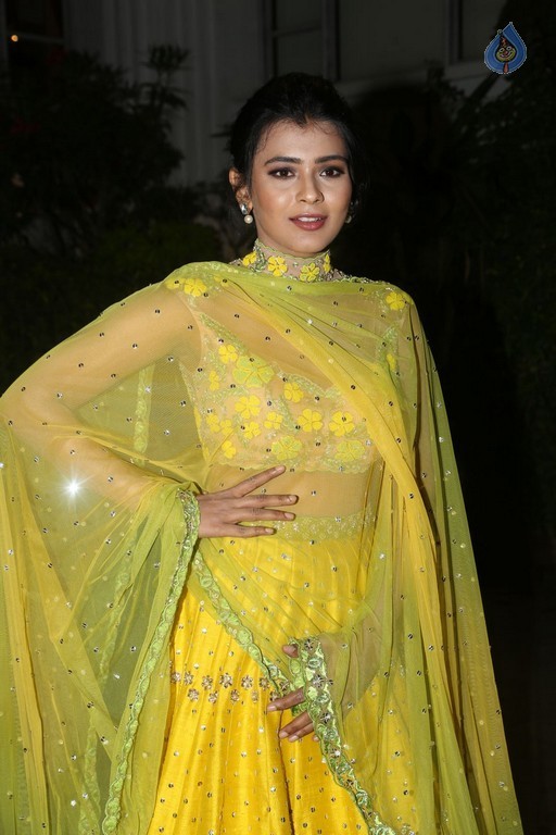 Hebah Patel Pics - 31 / 32 photos