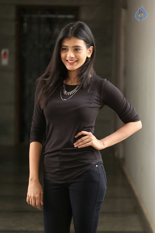 Hebha Patel New Images - 52 / 60 photos