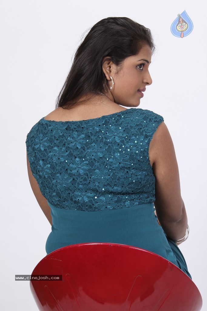 Hemalatha New Pics - 2 / 49 photos