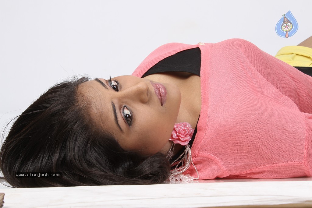 Hemalatha Photos - 41 / 92 photos