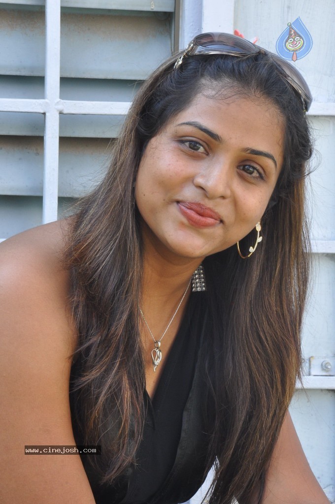 Hemalatha Stills - 52 / 65 photos