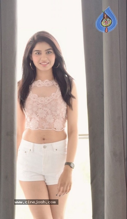 Heroine Rasheeka Dutt New Stills - 5 / 5 photos