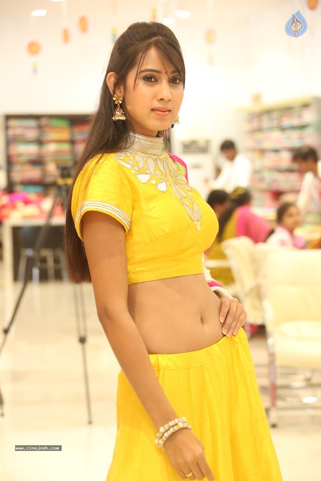 Honey New Stills - 10 / 30 photos