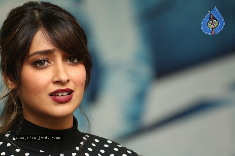 Ileana Interview Stills - 8 / 36 photos