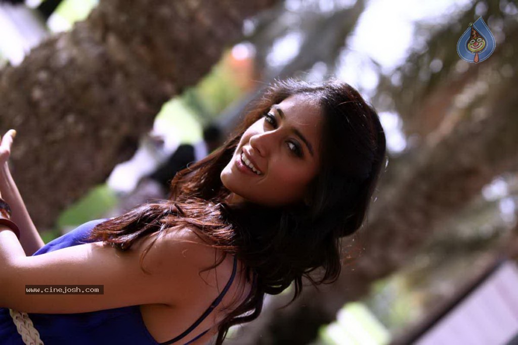 Ileana New Hot Stills - 46 / 71 photos