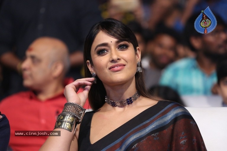 Ileana Stills from AAA Pre Release Event - 16 / 21 photos