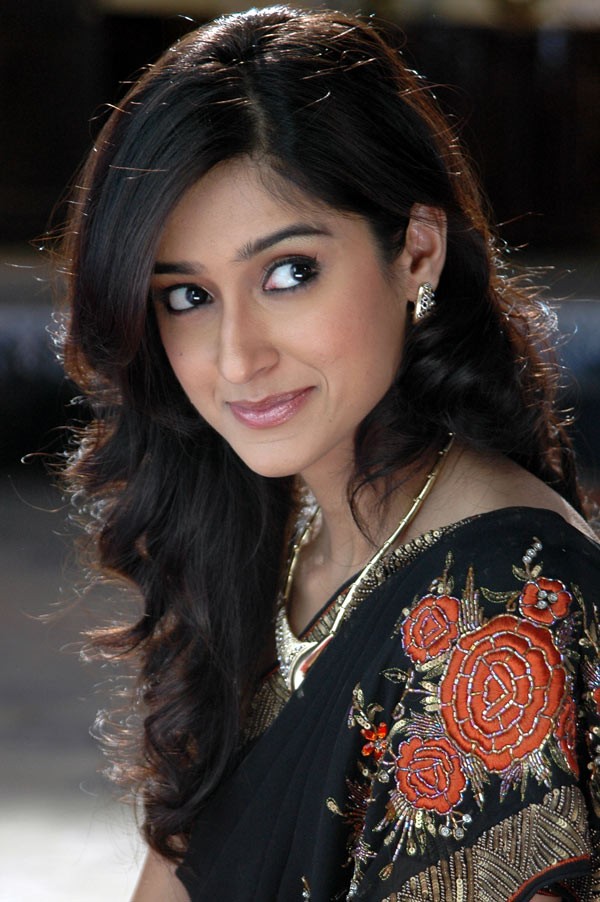 Ileana - Rechipo - 56 / 149 photos