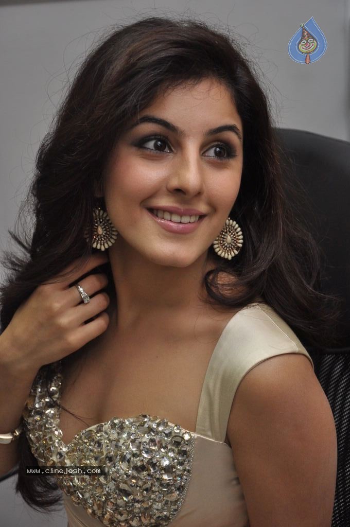 Isha Talwar Hot Stills - 64 / 127 photos