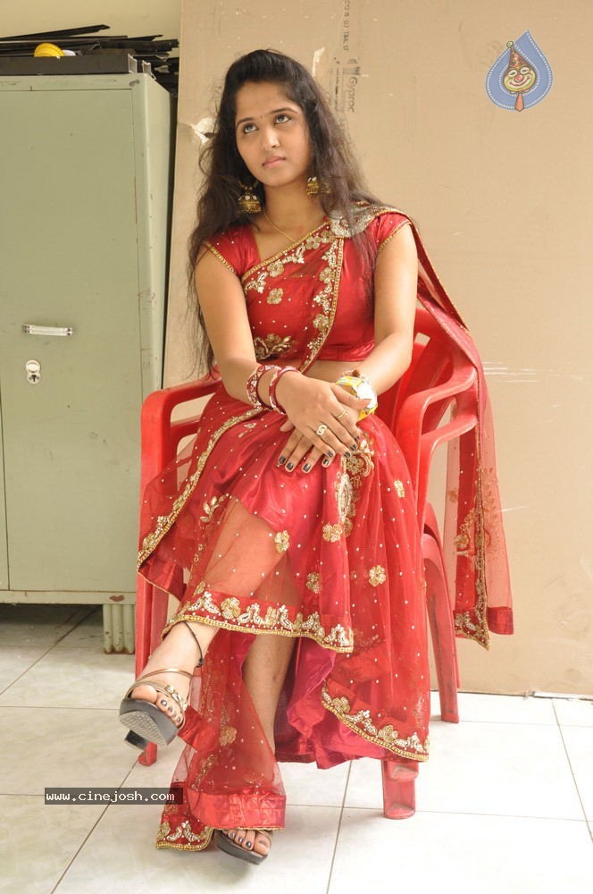 Jayanthi New Stills - 64 / 89 photos