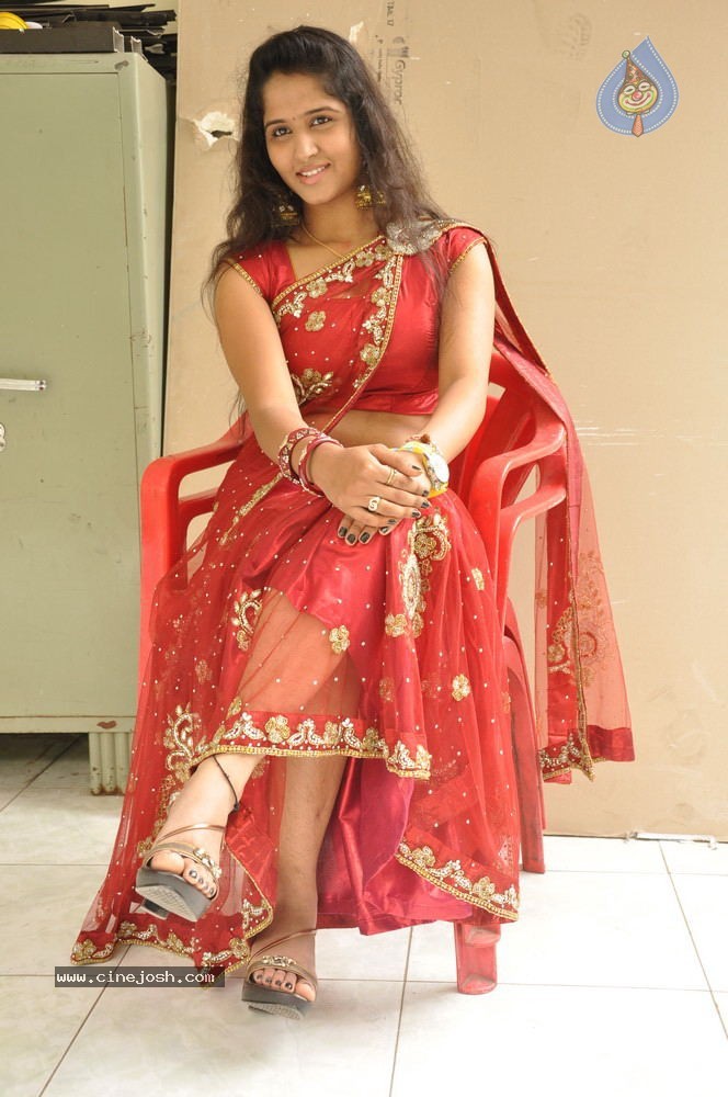 Jayanthi New Stills - 83 / 89 photos