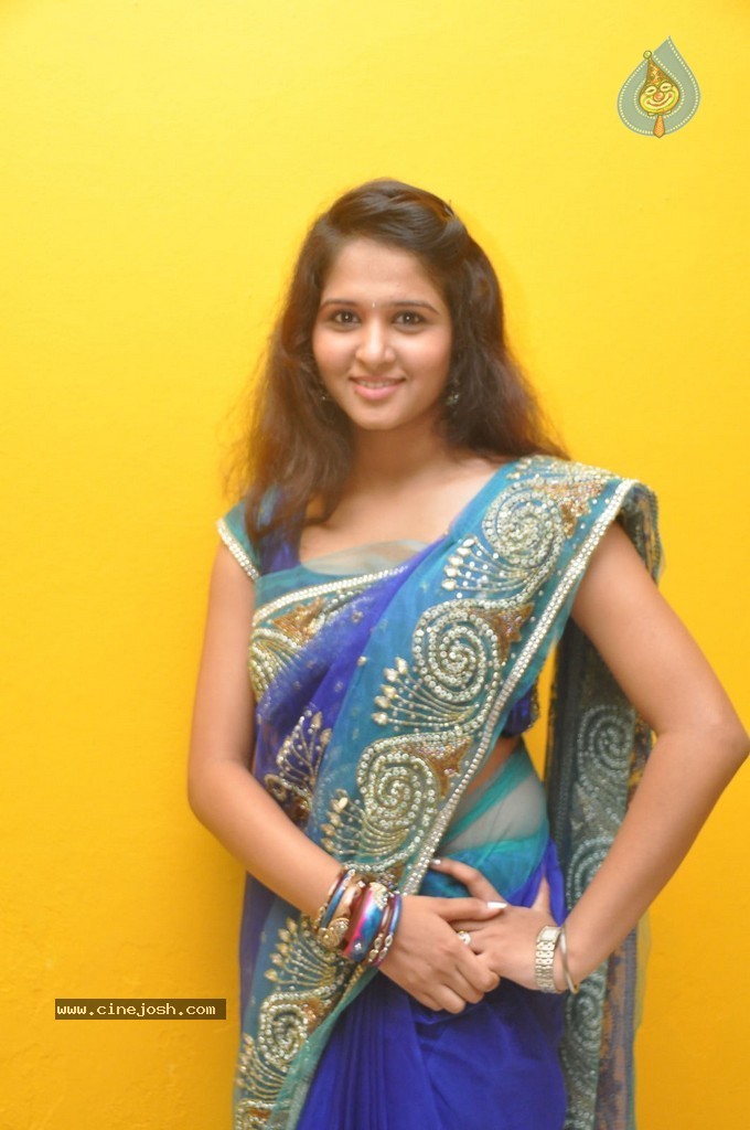 Jayanthi Rajput Stills - 33 / 80 photos