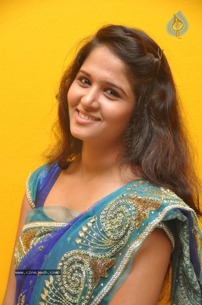 Jayanthi Rajput Stills - 51 / 80 photos