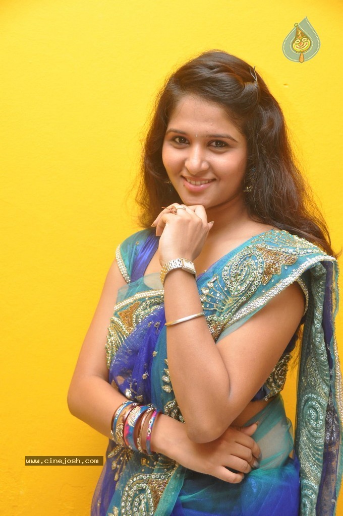 Jayanthi Rajput Stills - 56 / 80 photos