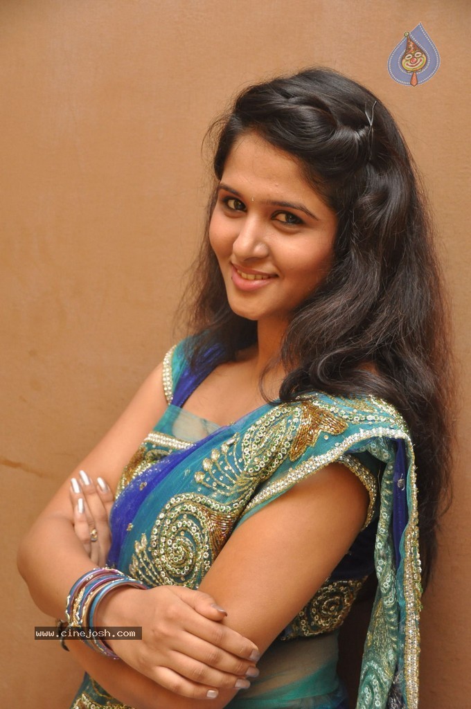 Jayanthi Rajput Stills - 65 / 80 photos