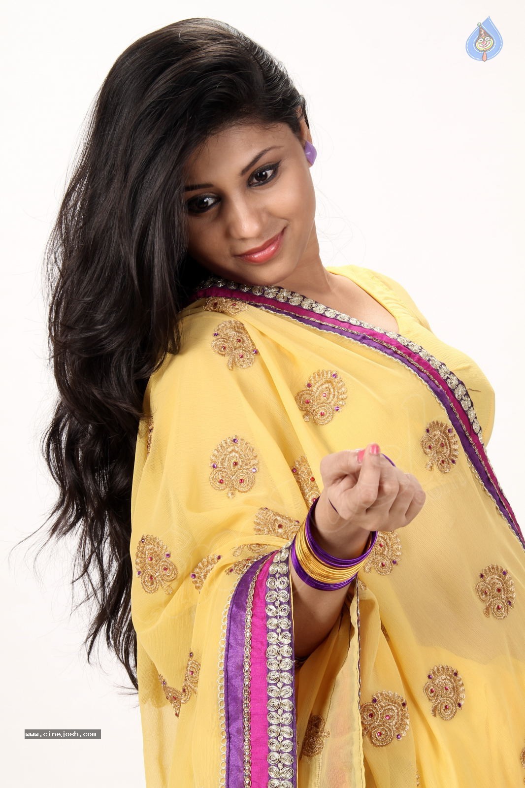 Jiya Khan Photo Shoot - 2 / 39 photos