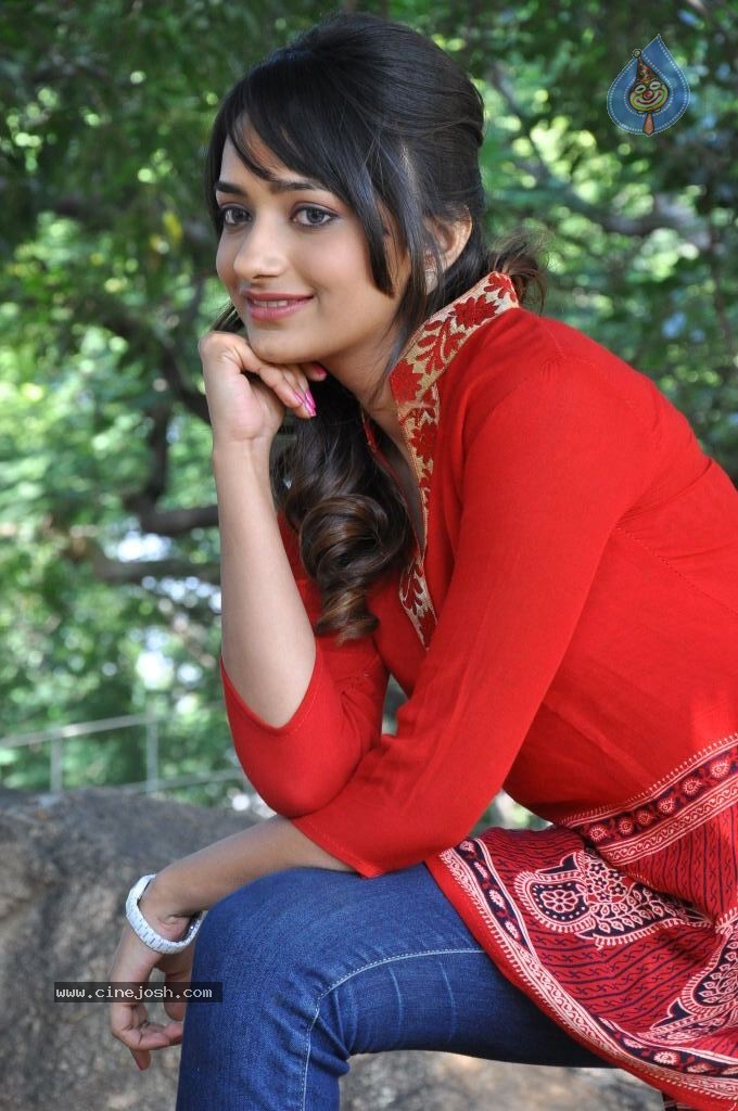 Jiya New Stills - 2 / 68 photos