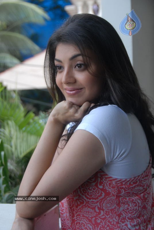 Kajal Agarwal Latest Photos - 28 / 55 photos
