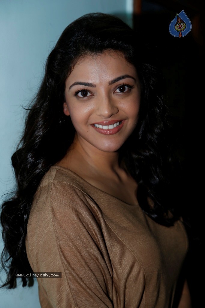 Kajal Agarwal Latest Stills - 12 / 135 photos
