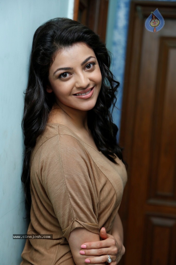 Kajal Agarwal Latest Stills - 35 / 135 photos