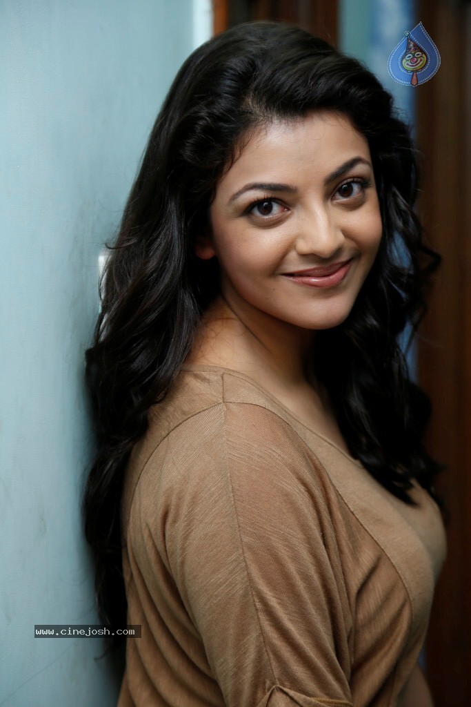 Kajal Agarwal Latest Stills - 91 / 135 photos