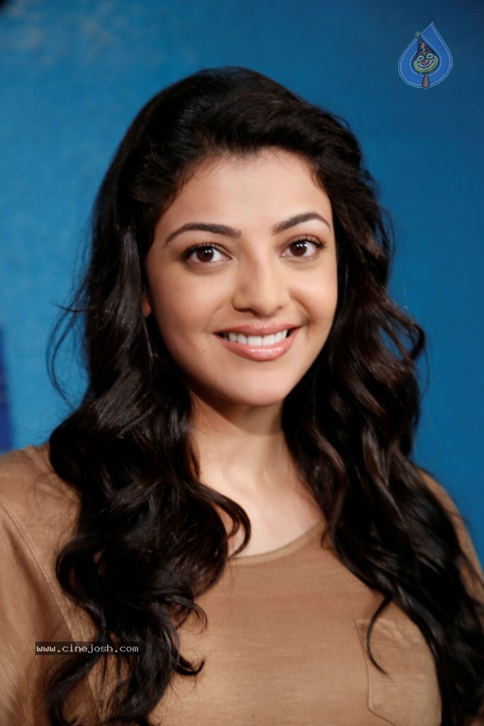 Kajal Agarwal Latest Stills - 117 / 135 photos