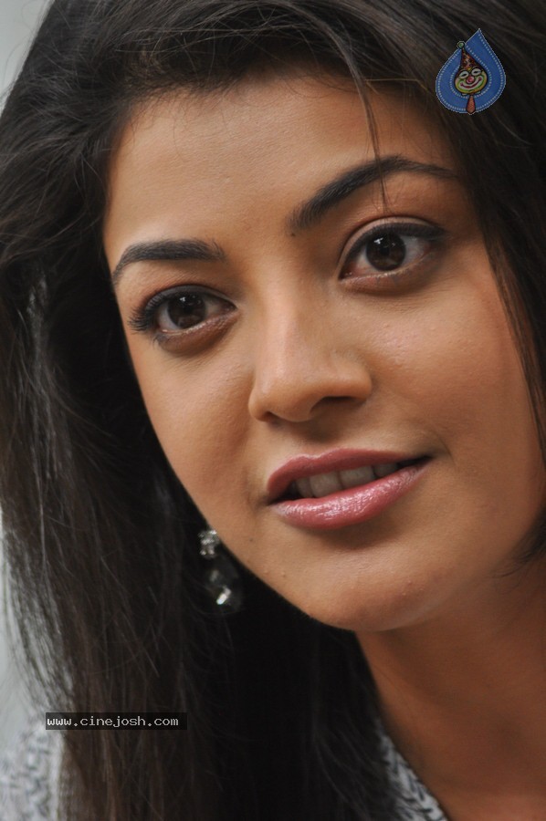 Kajal Agarwal Latest Stills  - 94 / 110 photos