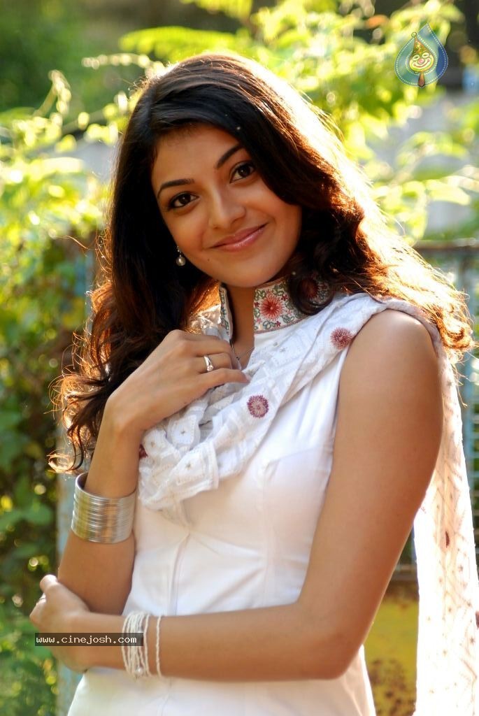Kajal Agarwal New Stills - 24 / 49 photos