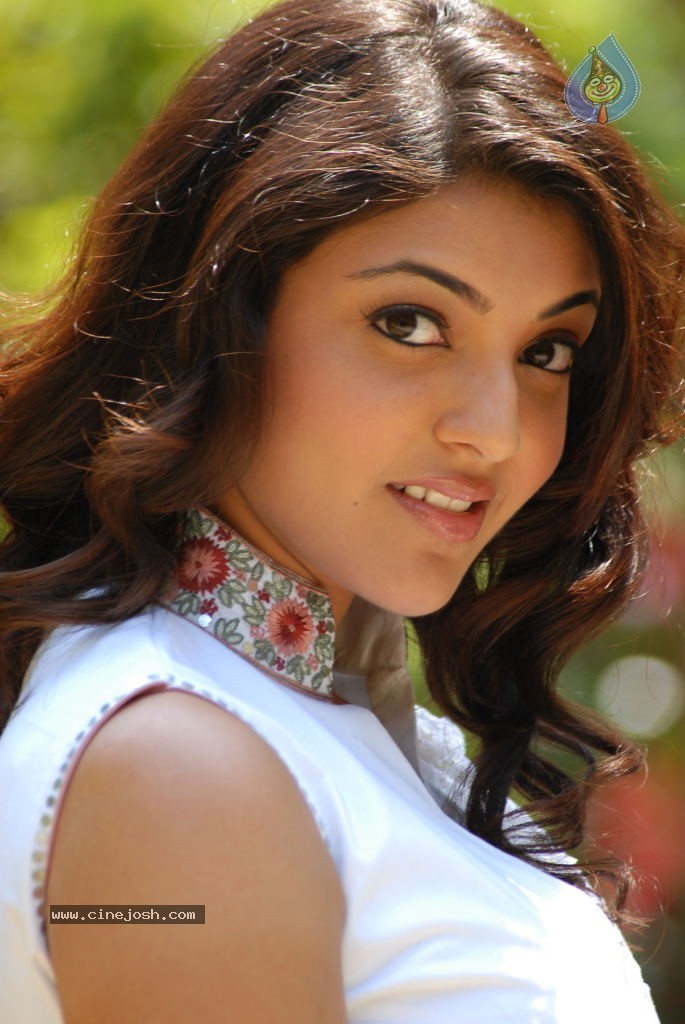 Kajal Agarwal New Stills - 25 / 49 photos