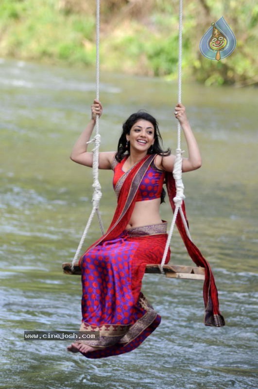 Kajal Agarwal New Stills - 26 / 41 photos